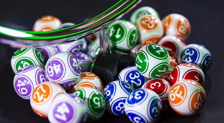 Play safe – determine the winning chance in the online lottery