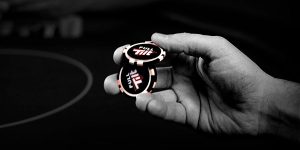 How to Make a Deposit an Online Poker chips?